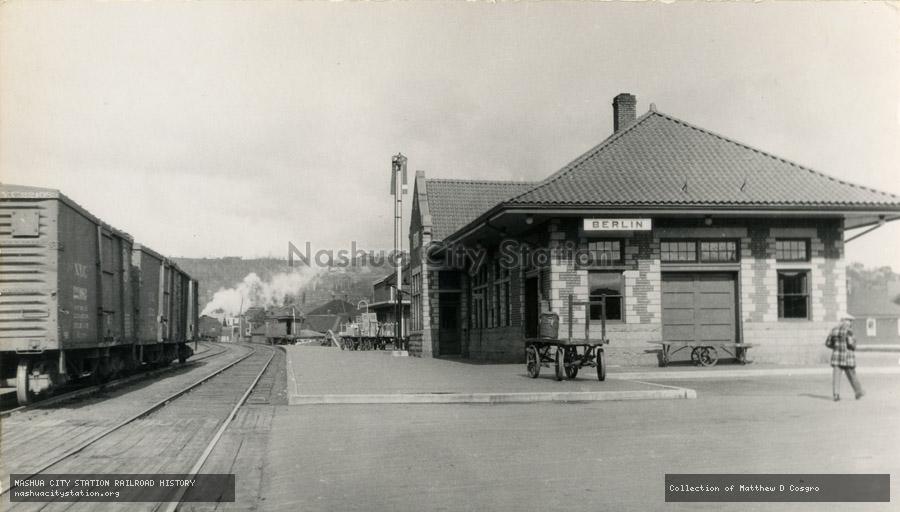 Postcard: Grand Trunk Station, Berlin, New Hampshire